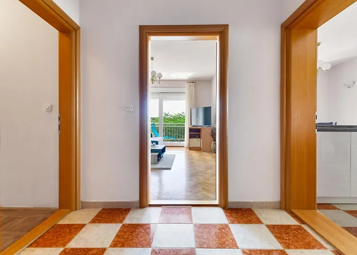 Daria 1 By Interhome Apartman *