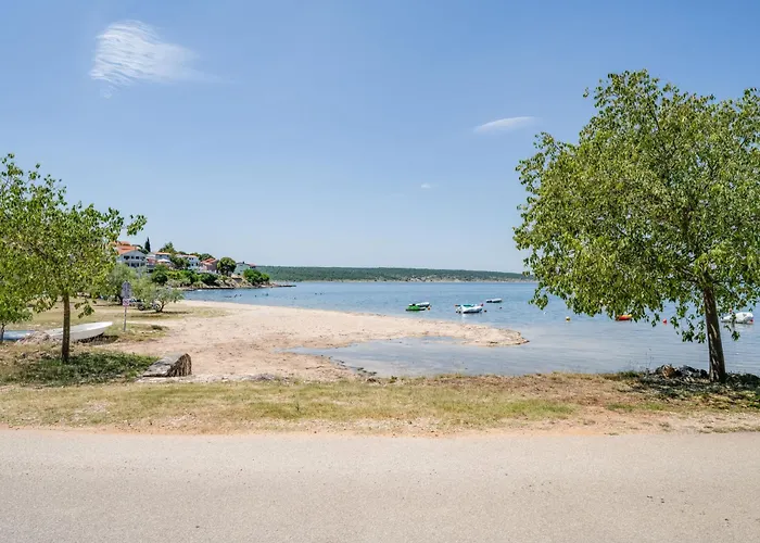 Daria 1 By Interhome *