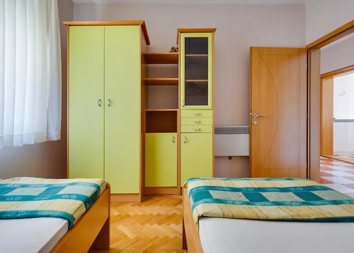 Daria 1 By Interhome *