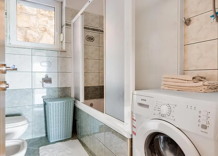 Daria 1 By Interhome Apartman *