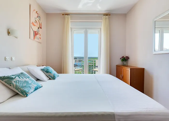 Daria 1 By Interhome Apartman