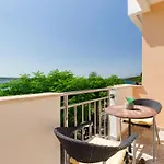 Apartamento Daria 1 By Interhome
