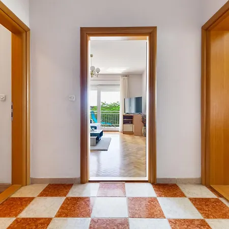 Daria 1 By Interhome アパート *